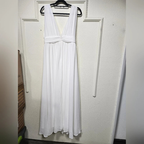 Lulus Heavenly Hues White Maxi Dress L Wedding Party Bridal NWOT - Picture 8 of 10